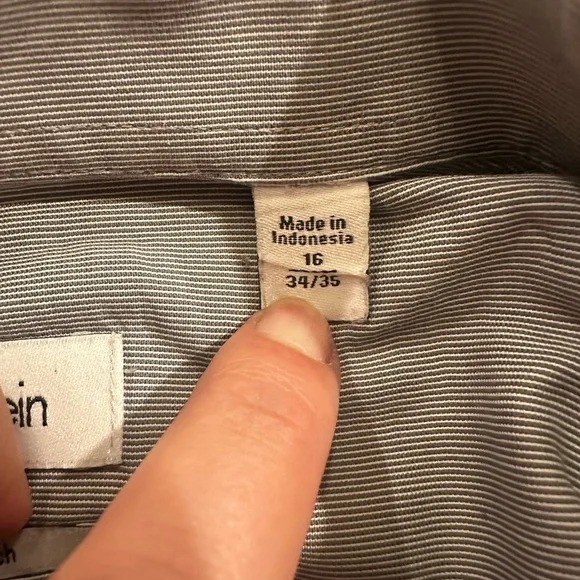 Calvin Klein Gray Dress Button Down Shirt size 16 34/35 - Picture 8 of 8